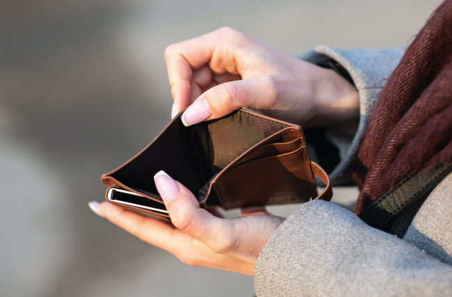 falta de dinero (hábitos negativos)