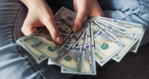 Cómo cobrar el dinero de Airbnb